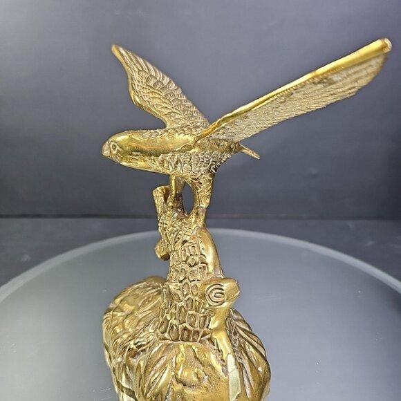 Eagle Brass Statue Figurine Perched On Log MCM Vintage Bird Hunting Fishing - Picture 8 of 12